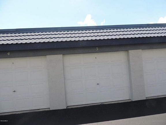 Private garage for vehicles and storage