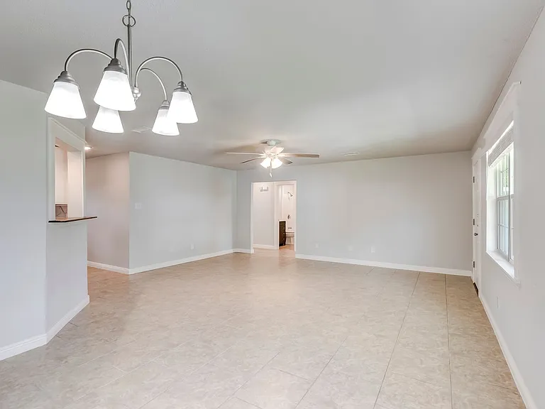 2307 Traverse Dr — Photo 17