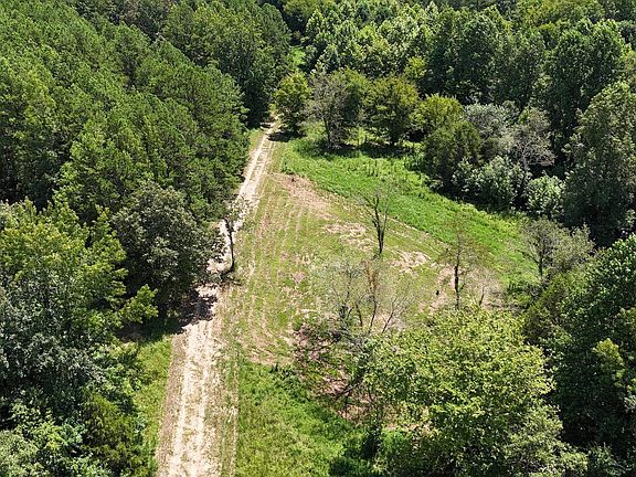 4th image of 1476 Major Hill Rd