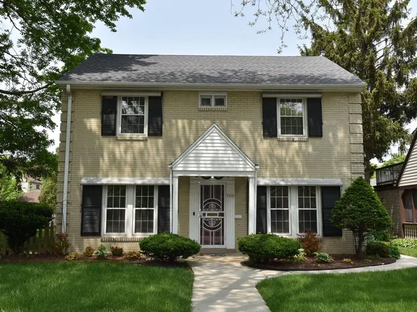5620 West Roosevelt DRIVE, Milwaukee, WI 53216