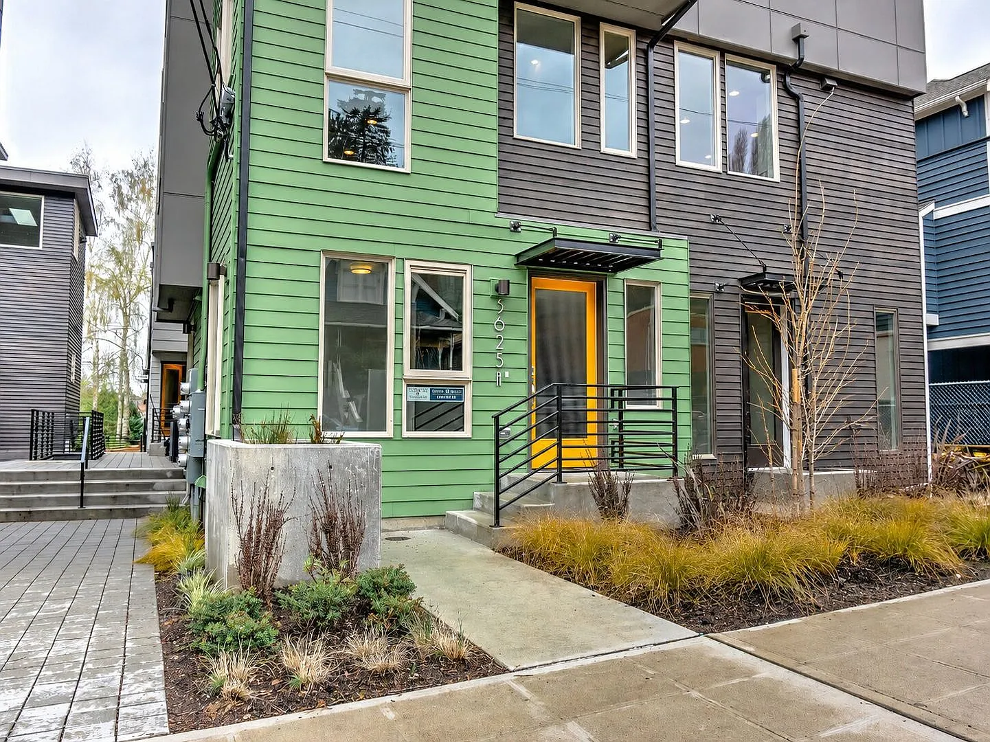 2Bd/1.75Ba Seattle Townhome — Photo 1