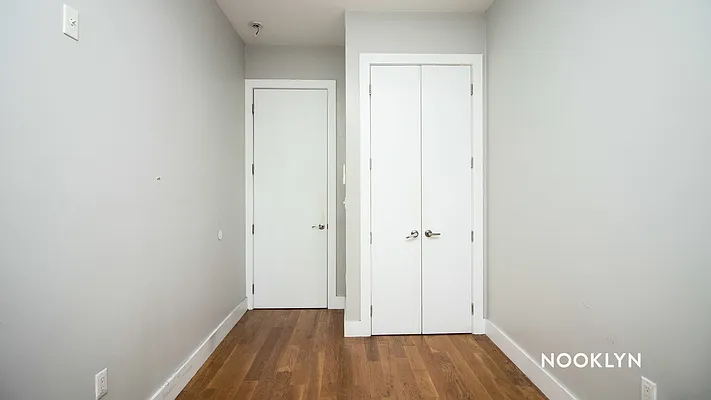 Rented by Nooklyn NYC LLC | media 23