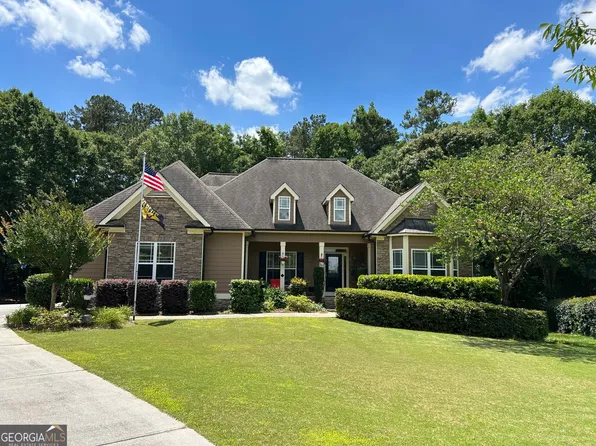 10 Clear Spring Ct, Oxford, GA 30054