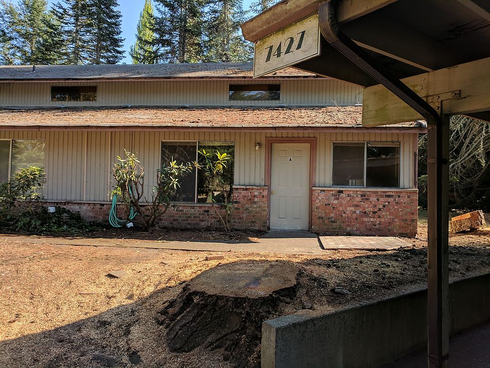 2nd image of 7427 Henderson Blvd SE APT A