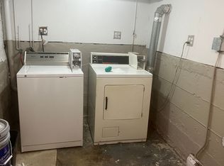 1030 W George, Chicago, IL 60657