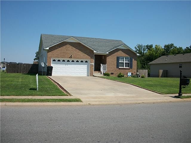 1st image of 3121 Twelve Oaks Blvd
