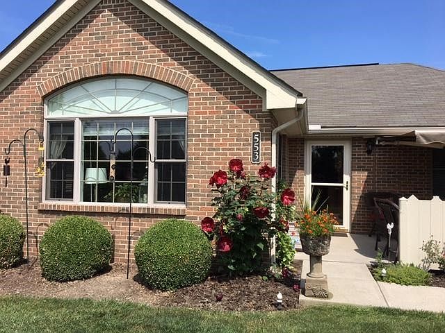 1st image of 553 Richmond Dr