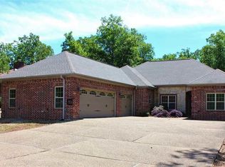 15 Gandesa Way, Hot Springs Village, AR 71909