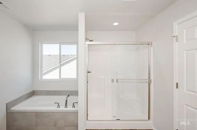 4823 Fire Opal St — Photo 14