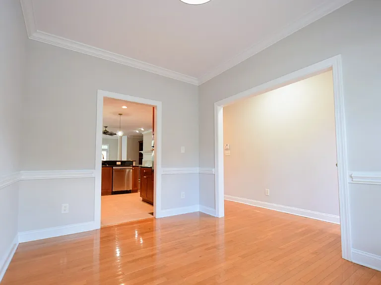 239 Blueridge Rd — Photo 6