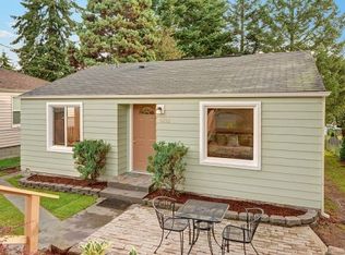 9252 12th Ave SW, Seattle, WA 98106