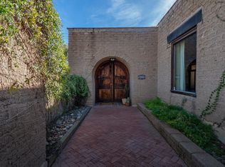 5098 E Fort Lowell Rd, Tucson, AZ 85712
