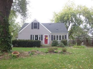 9324 S 78th Ave, Hickory Hills, IL 60457