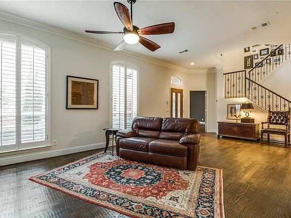 5th image of 37 Misty Pond Dr