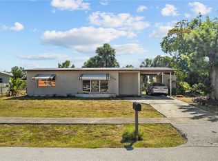 2190 Bragg Ct, Pt Charlotte, FL 33952