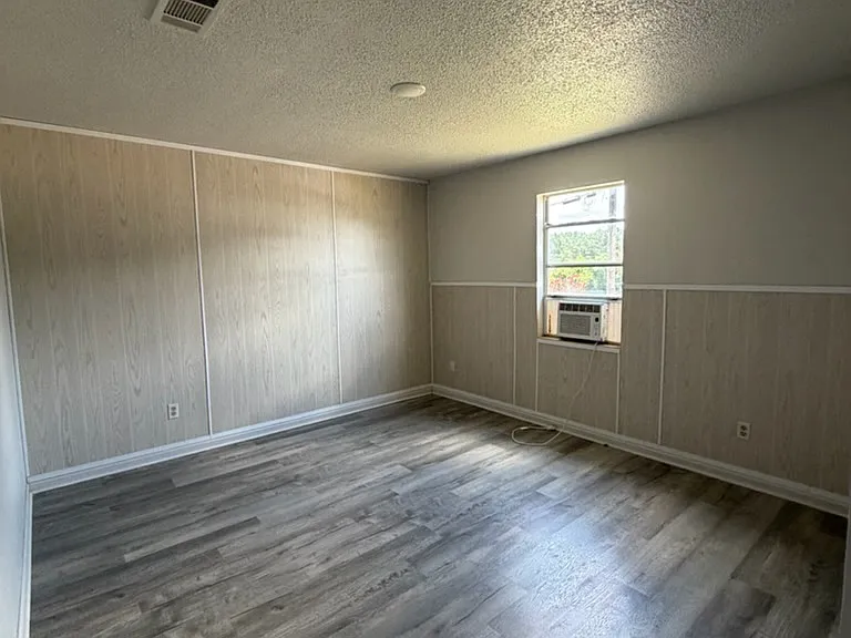216 Horton Dr #B — Photo 3