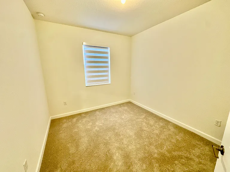 2867 SE 25th Ter — Photo 44