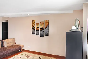 Sold by Thomas Lipovetsky, LREB