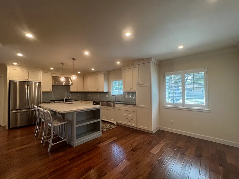 55 W Arthur Ave — Photo 22