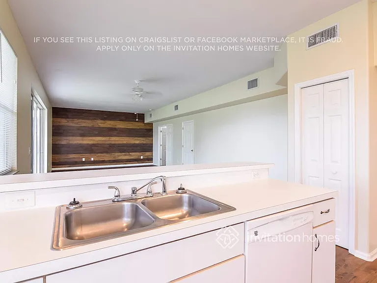 1205 Lausberg Pl — Photo 7