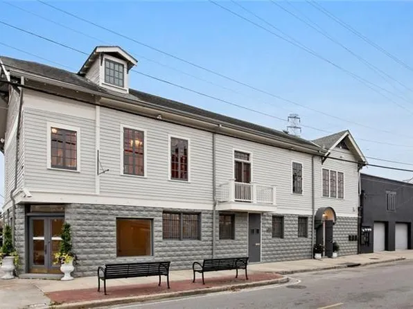 8504 Oak St, New Orleans, LA 70118