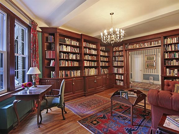 5th image of 911 Park Ave APT 3C