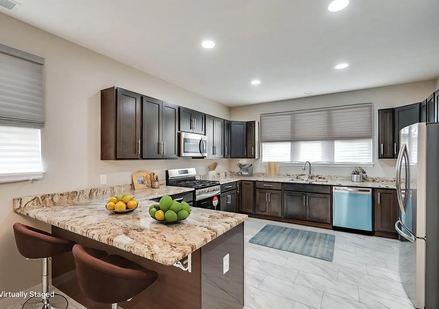 Brand-New 3-Bed, 2.5-Bath Condo: Modern Comfort Awaits! — Photo 4