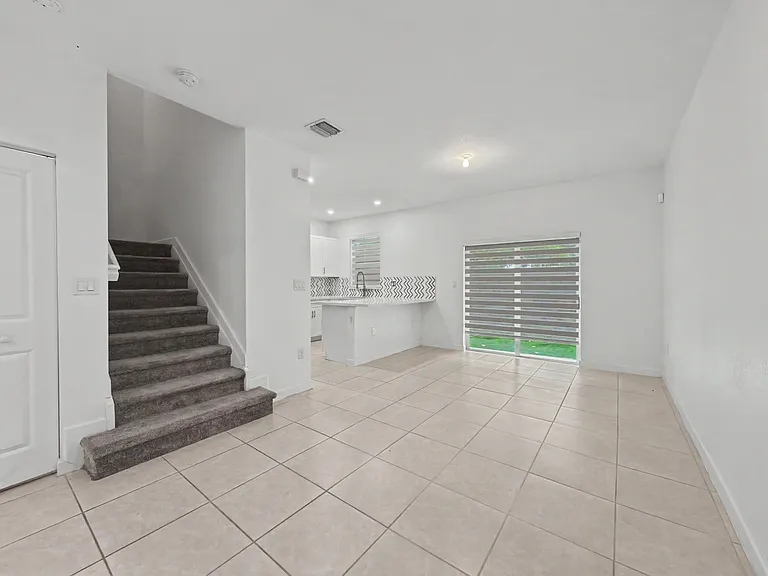 2644 SE 15th Ct — Photo 8