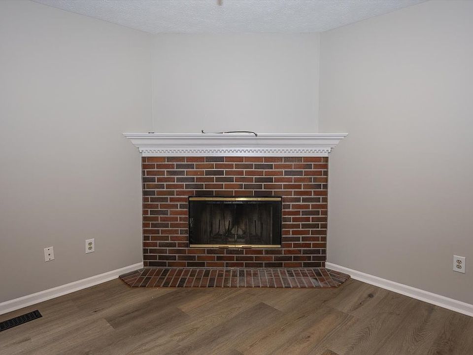 1st image of 3723 Ontario Cir