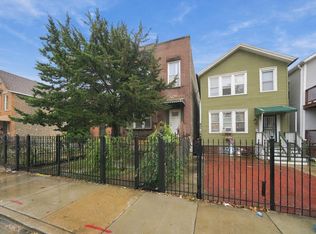 2443 W Arthington St #Basement, Chicago, IL 60612