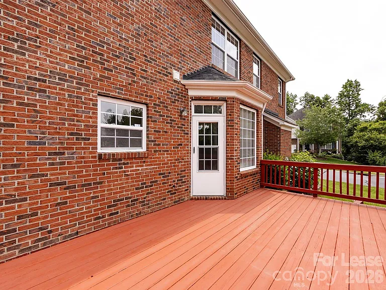 10836 Clark St — Photo 46