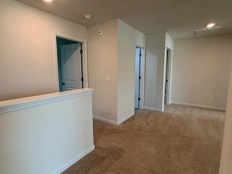 1121 Tilburn Ter — Photo 25