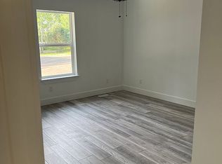 6154 Fish Lake Rd, North Branch, MI 48461