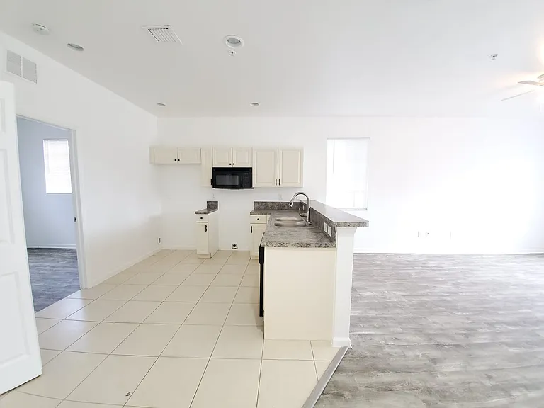 1945 Marsh Harbor Dr #1 — Photo 6