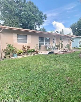 2nd image of 1247 Pineview Ave