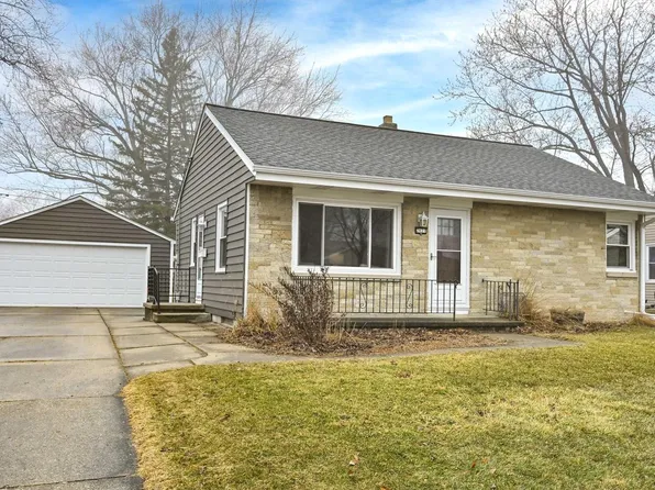 2621 South 85th STREET, West Allis, WI 53227