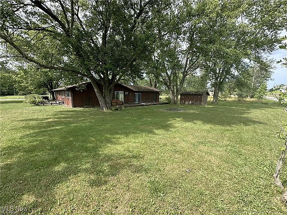 4th image of 6009 Cinnamon Dr