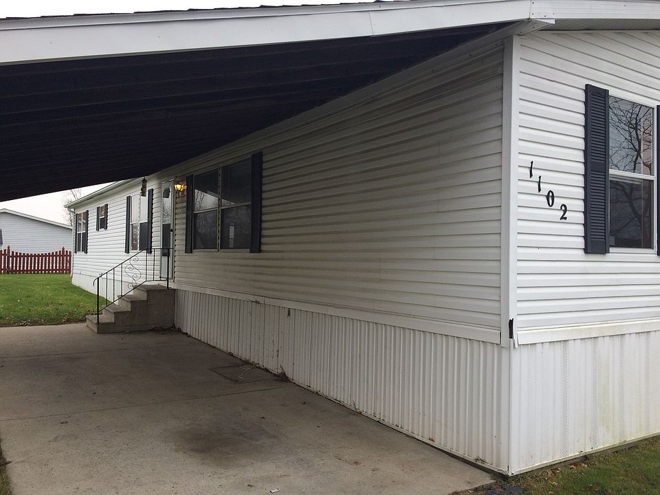 2nd image of 1102 Lockwood Dr