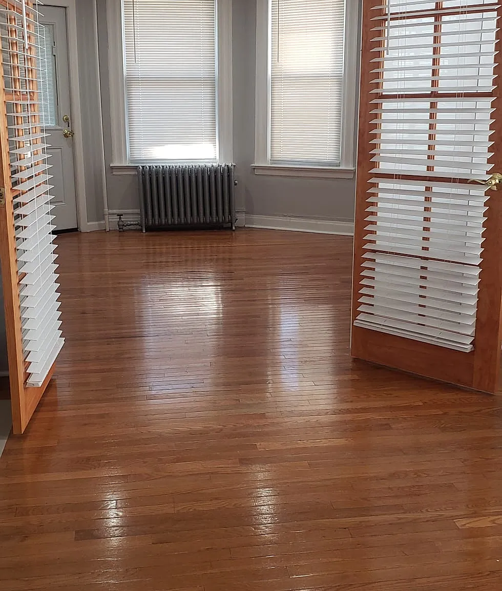 3 bed, 1300 sqft, $2,900 — Photo 1
