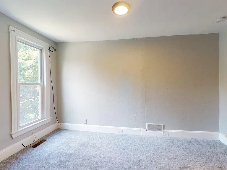 2053 W 95th St — Photo 72