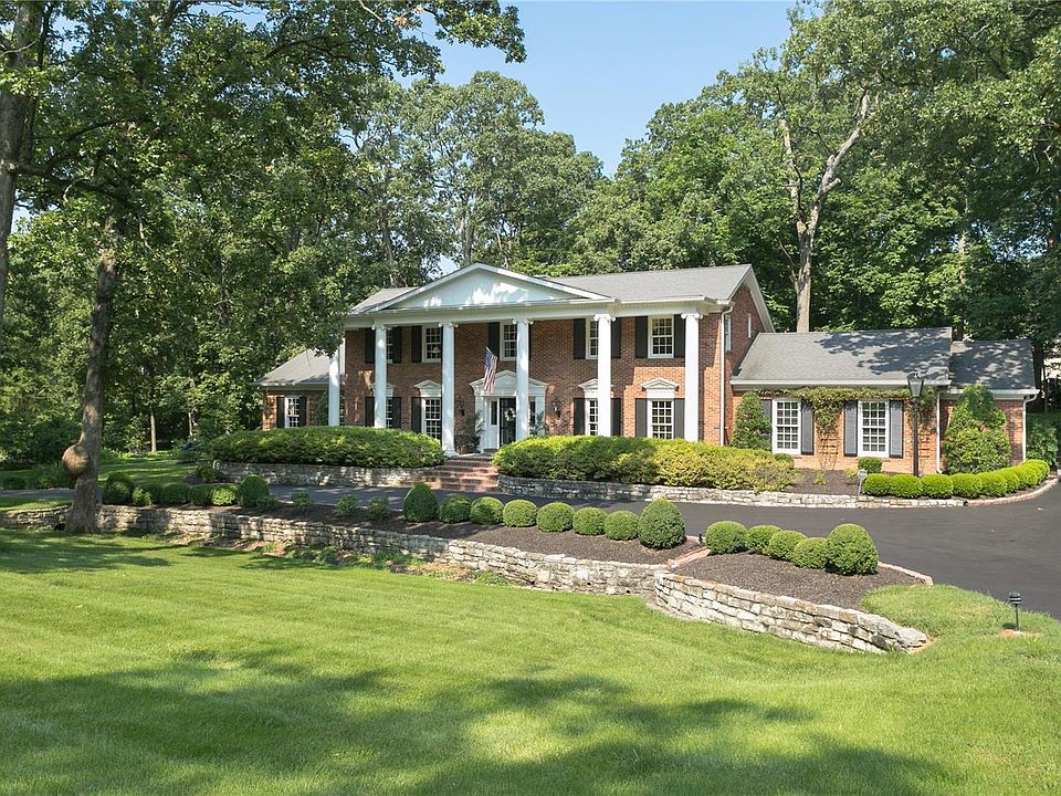 1st image of 37 Portland Dr