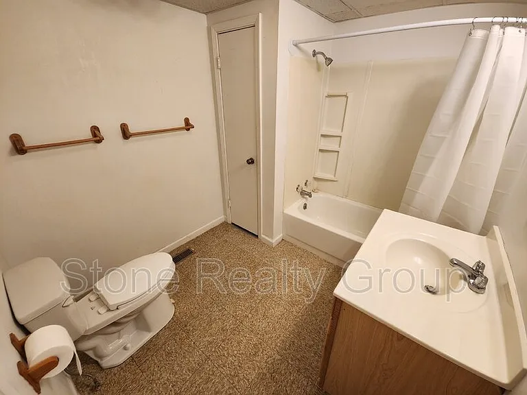 509 S 5th St #2 — Photo 10
