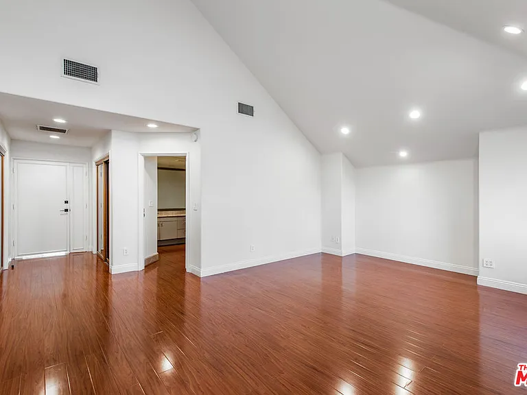 7940 Vulcan Dr — Photo 38