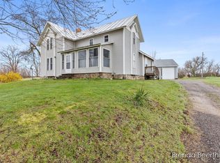 1766 6th St, Martin, MI 49070