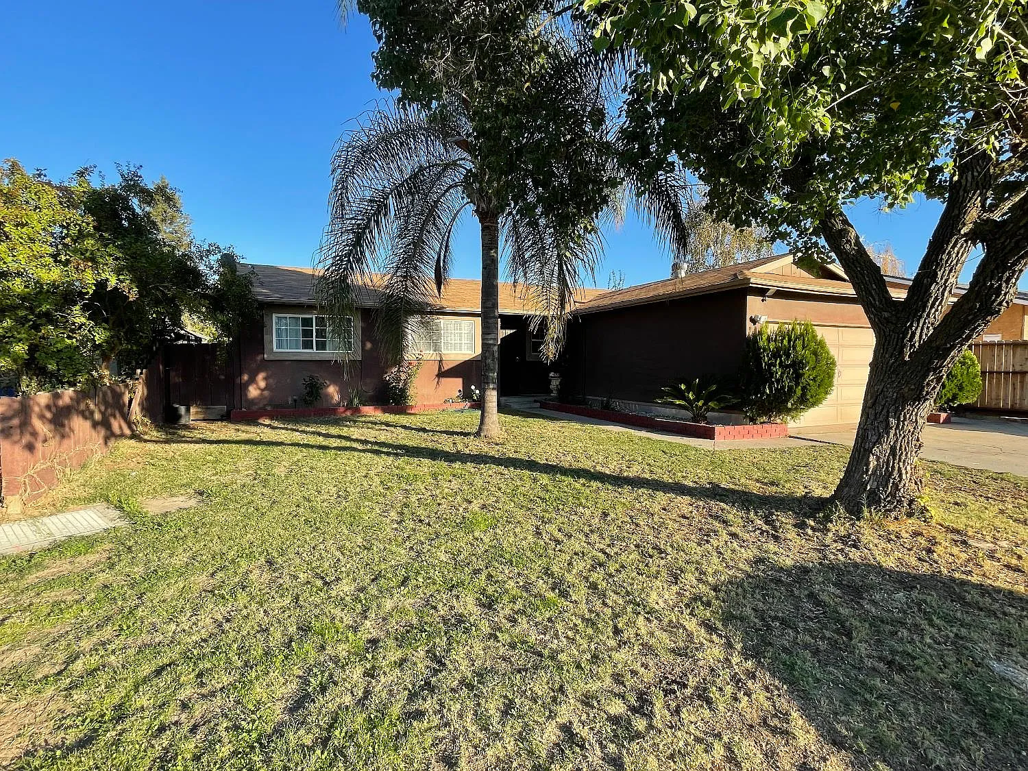 9870 Margaret Ct photo 1