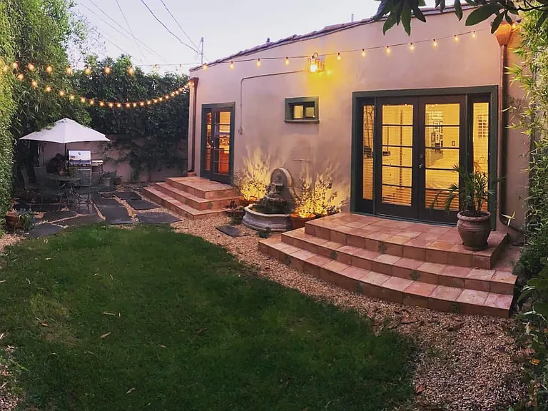 2140 Mayview Dr — Photo 2