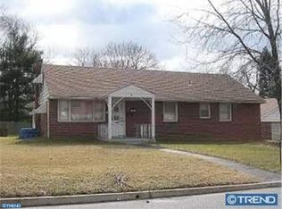 24 Grand Ave, Blackwood, NJ 08012
