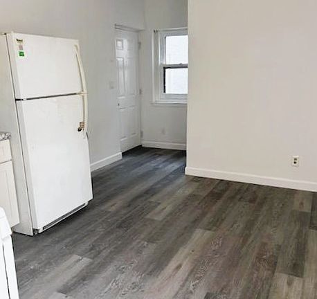 2nd image of 134 New York Ave APT 7