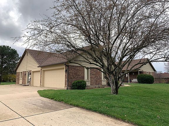 Exterior with 3 car garage