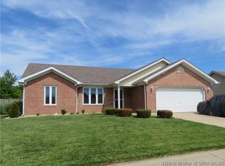 530 Presley Ln, Jeffersonville, IN 47130